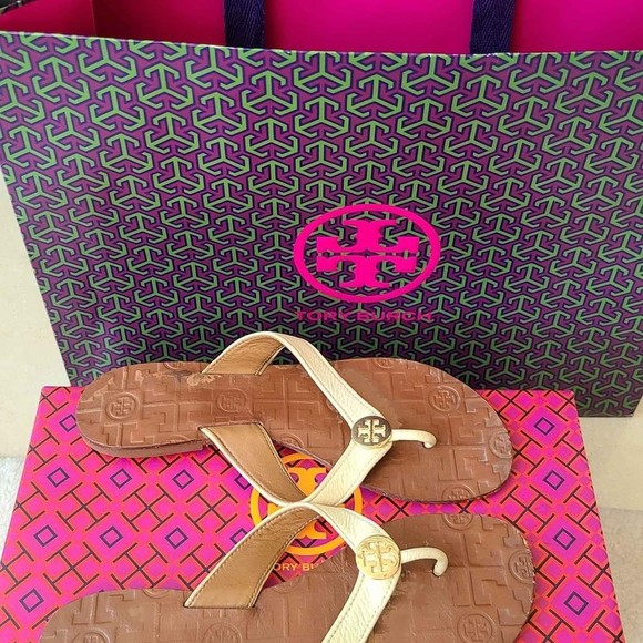 Tory Burch Designer Cream Off White Thora Sandals Flip Flops Size 7 - Picture 2 of 6